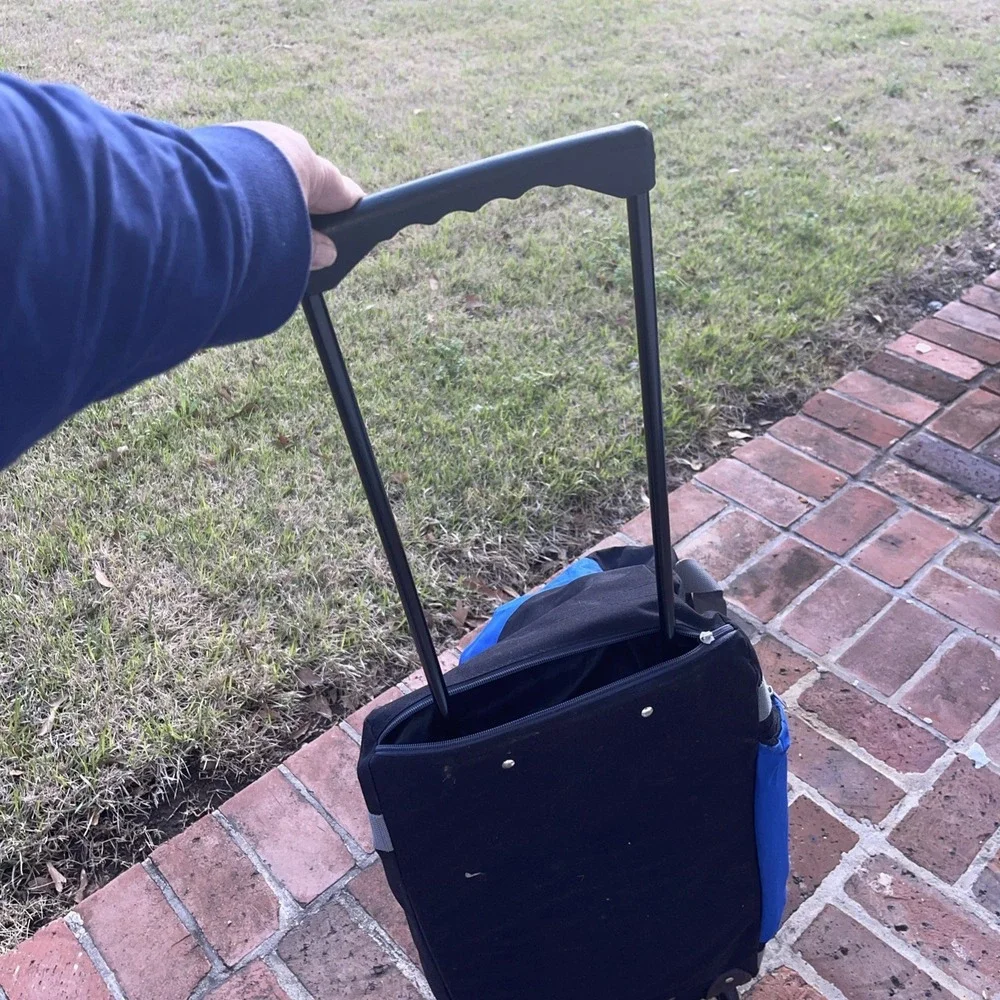 WRANGLER‎ PRCA NFR 2013 LAS VEGAS Rolling Duffle Bag National Extra Beer Cooler